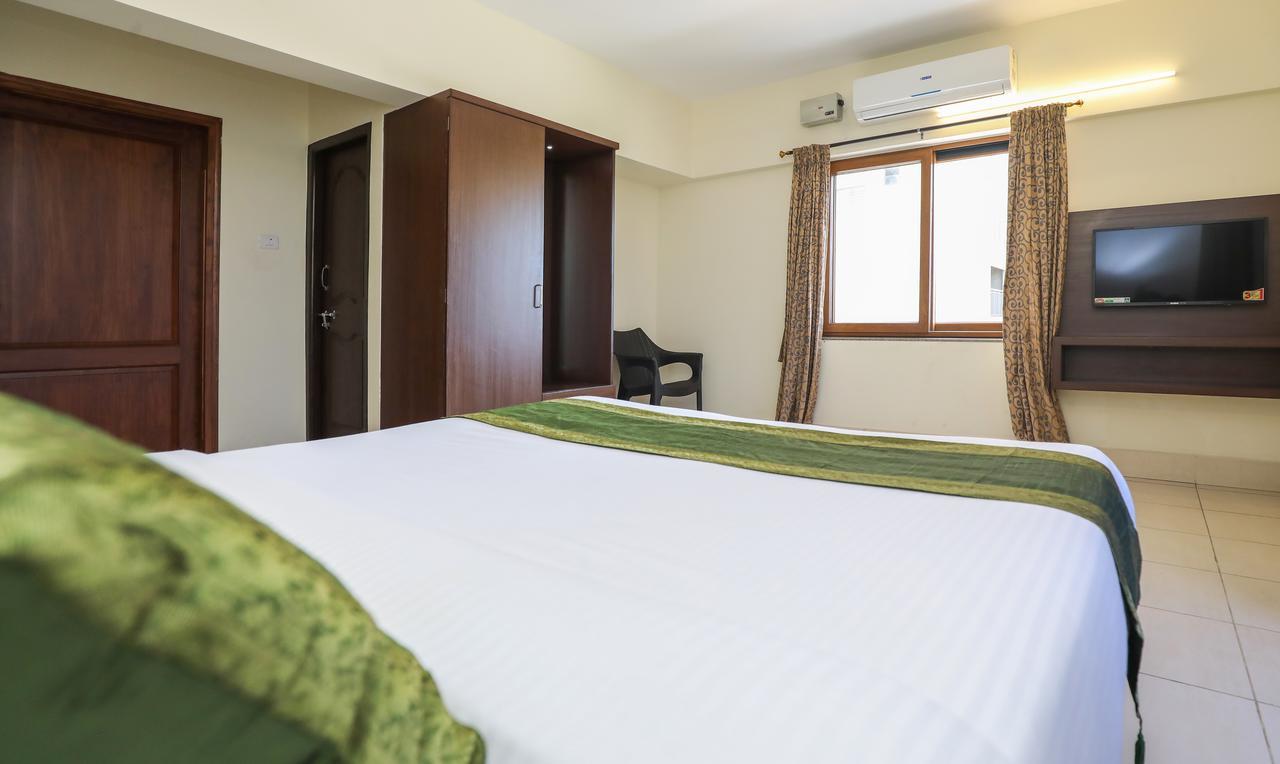 Treebo Trend Pratham Residency Hotell Udupi Exteriör bild