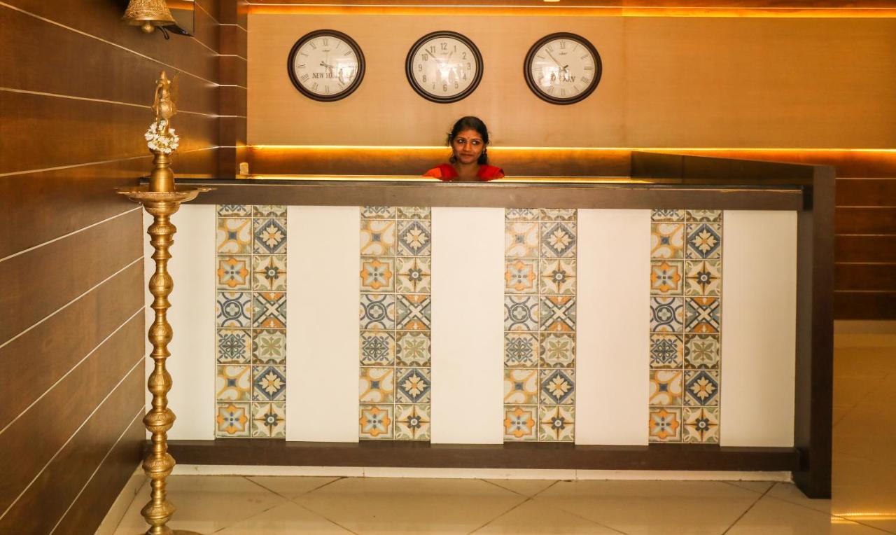 Treebo Trend Pratham Residency Hotell Udupi Exteriör bild