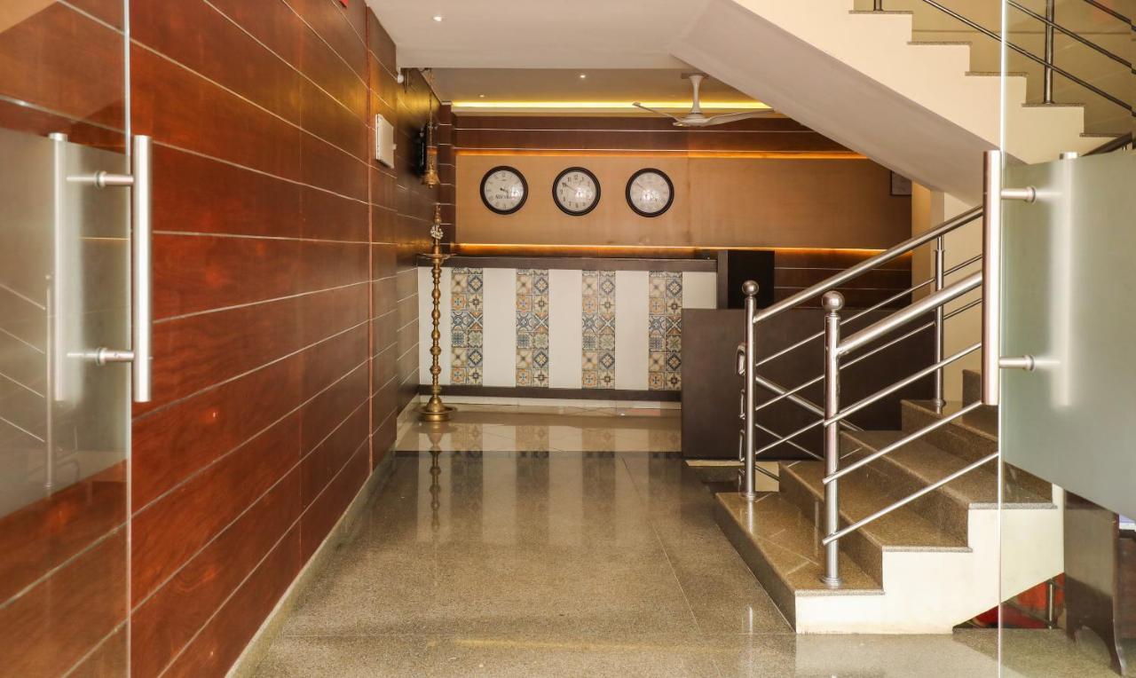 Treebo Trend Pratham Residency Hotell Udupi Exteriör bild