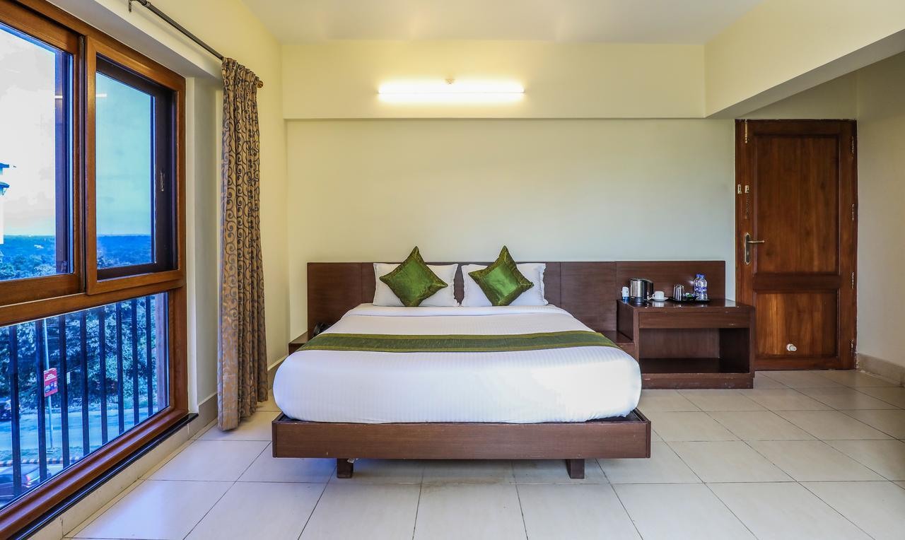 Treebo Trend Pratham Residency Hotell Udupi Exteriör bild